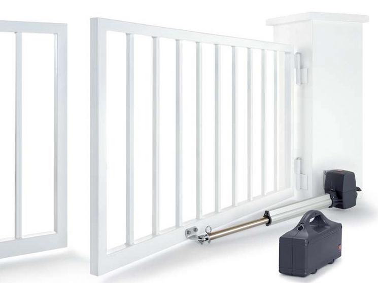 ROTAMATIC AKKU НА СТВОРКУ ВЕСОМ 120 КГ И ШИРИНОЙ 2.5М.